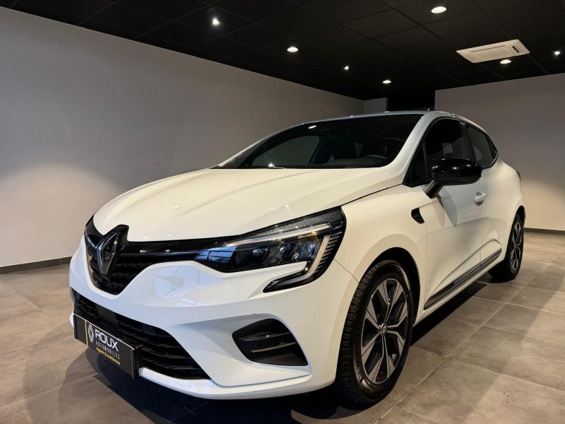 RENAULT CLIO 2021