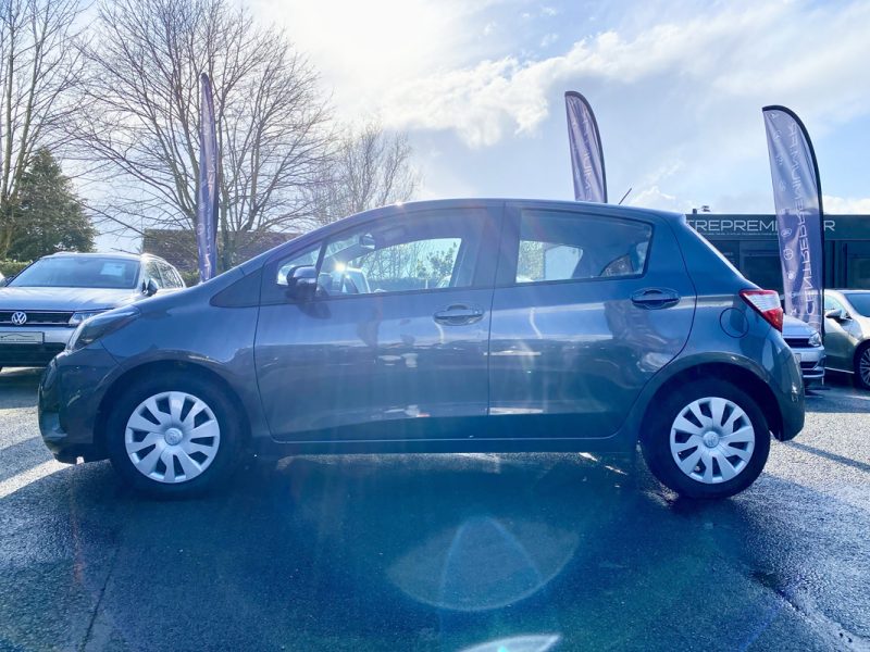 TOYOTA YARIS 1.4 D-4D Y-OUNG