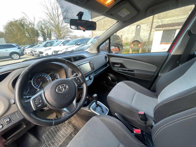 TOYOTA YARIS HYBRID 2016 1.5 VVTi 16V HSD Hybrid 100h E-CVT 75 cv Boîte auto