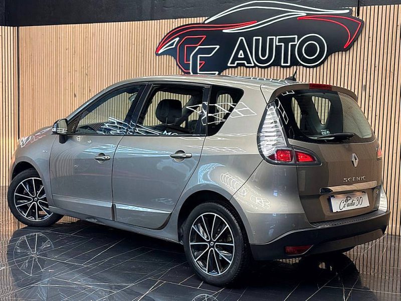 RENAULT MEGANE SCENIC 2012