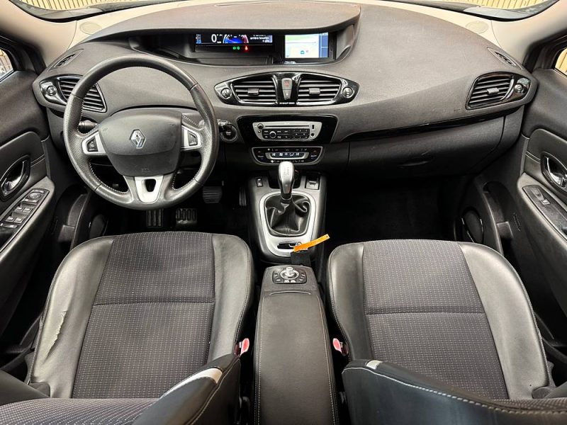 RENAULT MEGANE SCENIC 2012