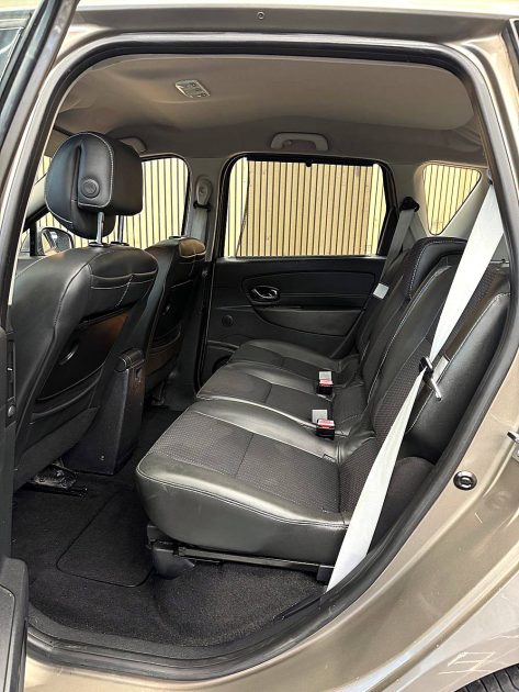 RENAULT MEGANE SCENIC 2012