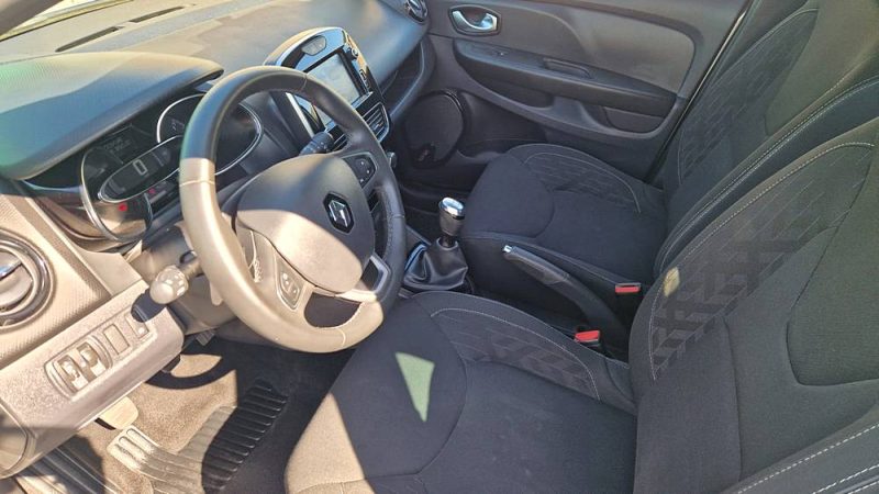 RENAULT CLIO  0.9 LIMITED