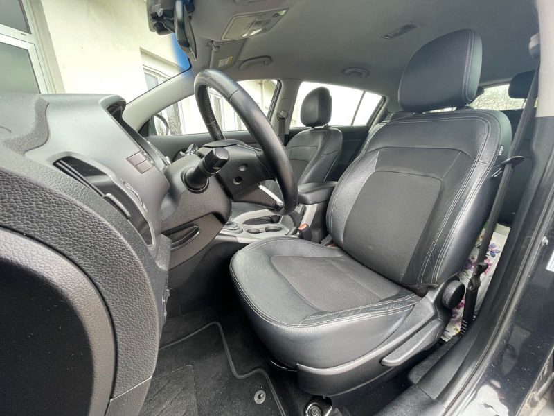 KIA SPORTAGE III Phase 2 1.6 GDi CVVT 16V 4x2 GARANTIE 6 MOIS