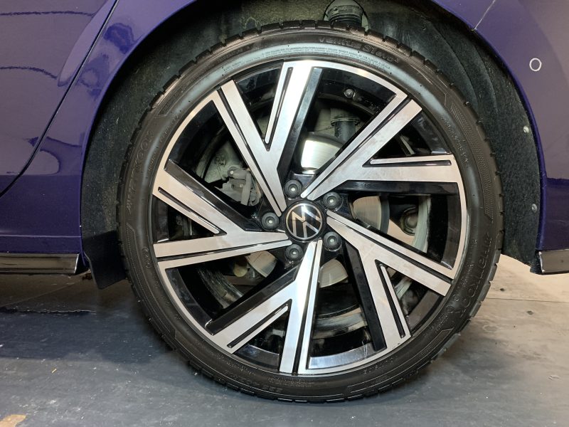 VOLKSWAGEN GOLF 2021