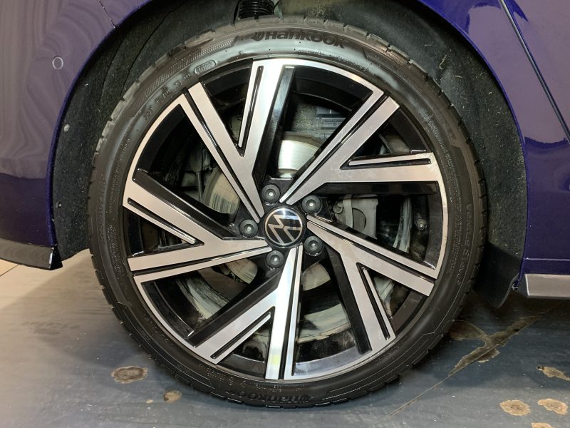 VOLKSWAGEN GOLF 2021