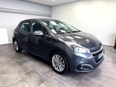 PEUGEOT 208 2017
