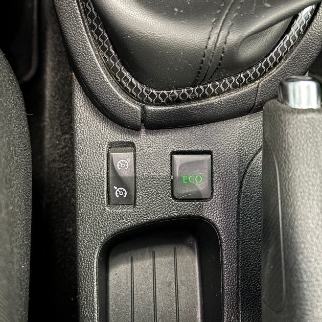 RENAULT CLIO 1.5 DCI 110 cv EDITION ONE Garantie 12 mois