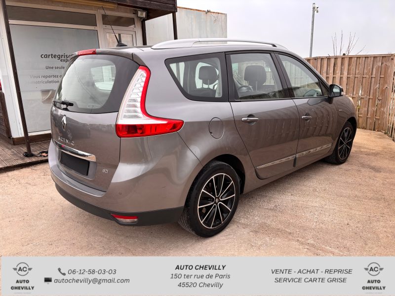 RENAULT SCENIC III 2013