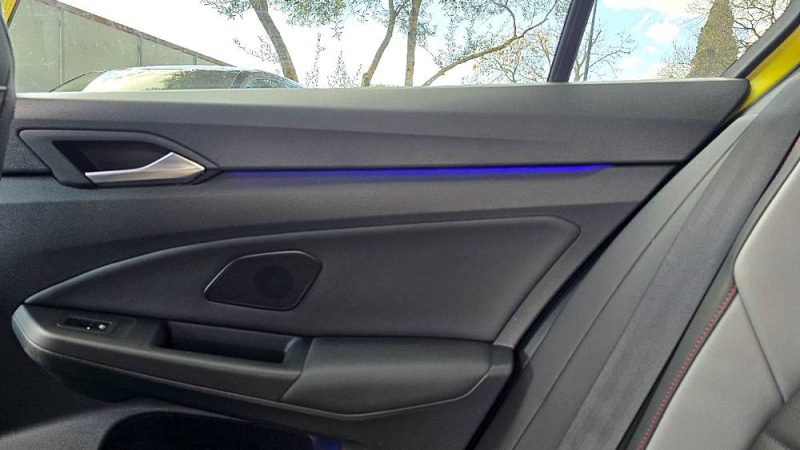 VOLKSWAGEN GOLF 2021