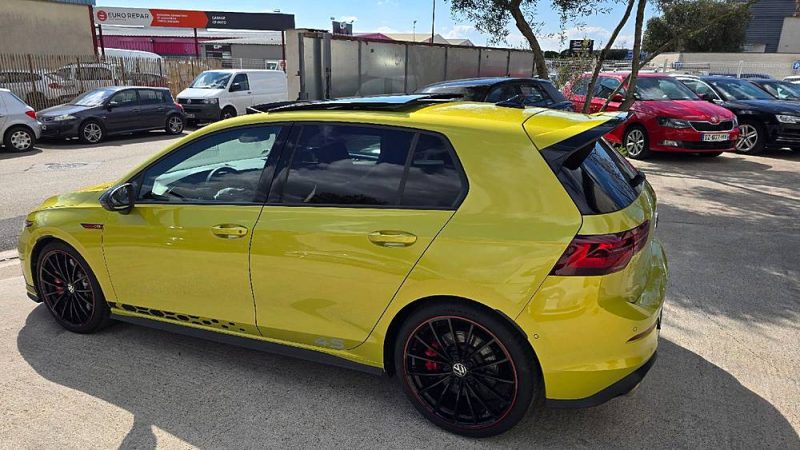 VOLKSWAGEN GOLF 2021