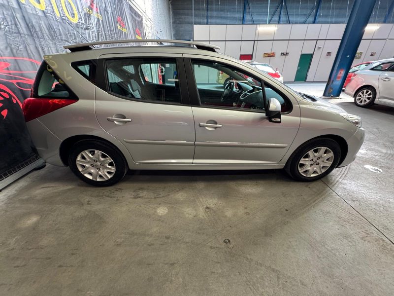 PEUGEOT 207 SW  1.6 HDI 92 Business Pack 