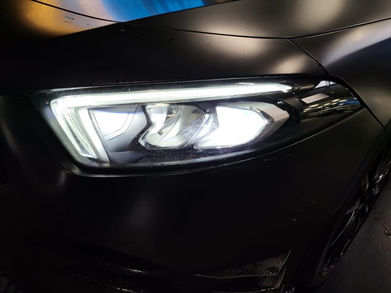 MERCEDES CLASSE A 180 D 116cv AMG LINE / TOIT OUVRANT / CARPLAY / CAMERA 360° / SIEGES ELECTRIQUES /