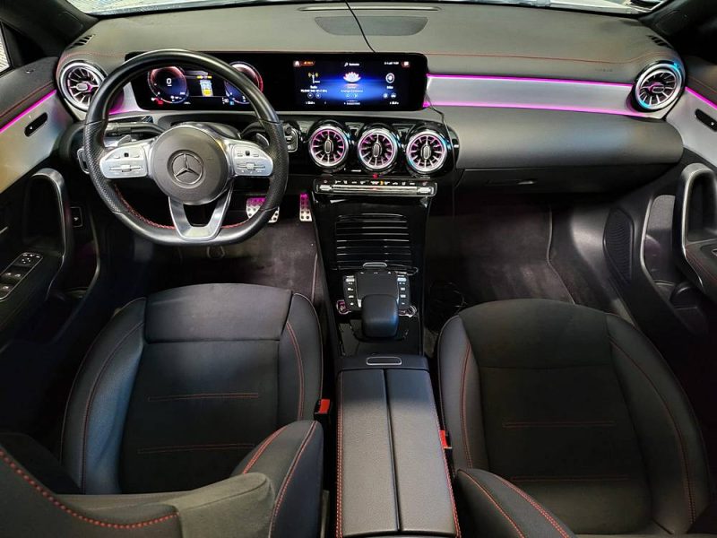 MERCEDES CLASSE CLA 220d 190cv / TOIT OUVRANT + SIEGES CHAUFFANTS + VIRTUAL COCKPIT + ATTELAGE /