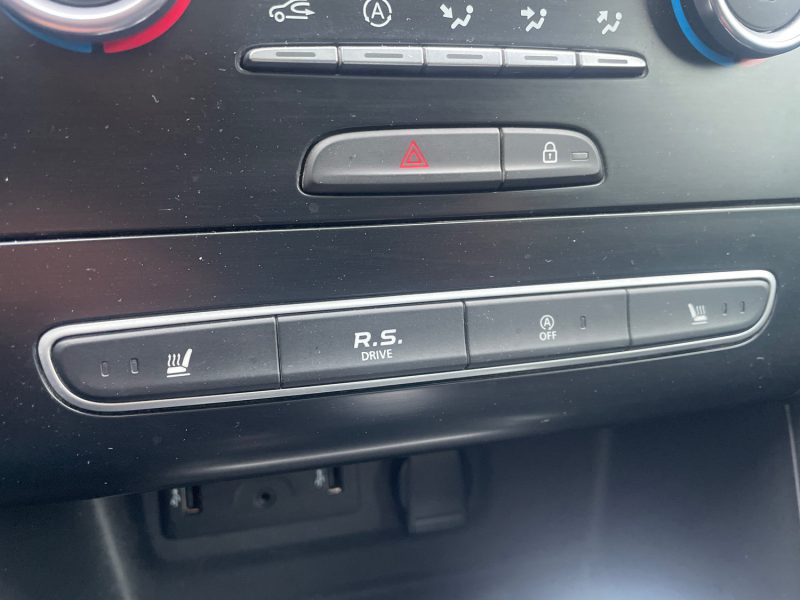 RENAULT  MEGANE  2018 GT 1.6 TCe 16V 4RD EDC7 205 cv Boîte auto