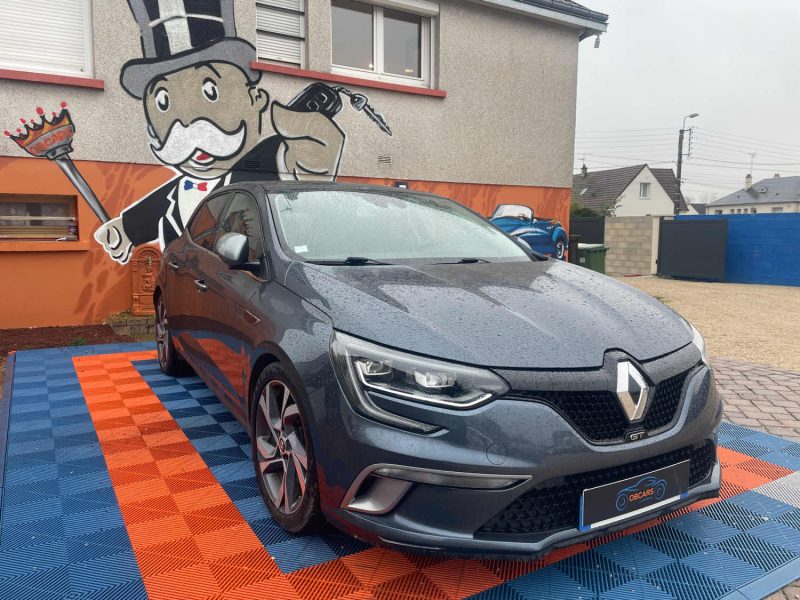 RENAULT  MEGANE  2018 GT 1.6 TCe 16V 4RD EDC7 205 cv Boîte auto