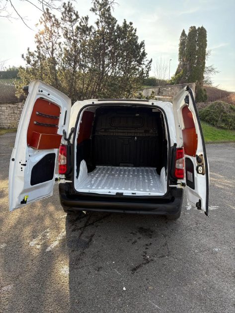 PEUGEOT PARTNER 2019