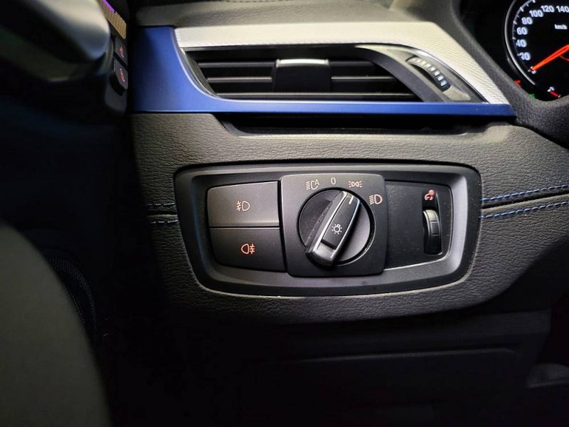BMW X1 25e xDrive 220cv PACK M SPORT / SUIVI COMPLET BMW / SIEGES ELECTRIQUES / CARPLAY / CAMERA DE 