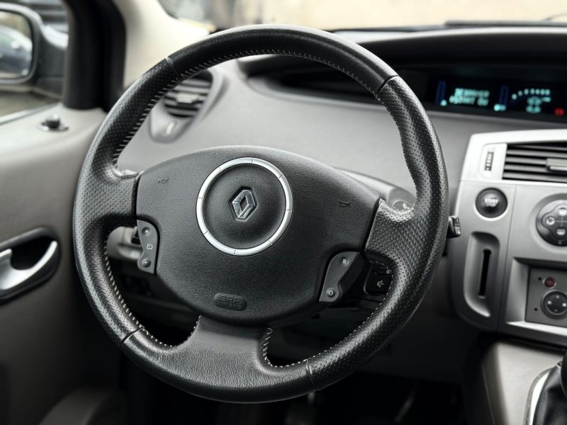 RENAULT MEGANE SCENIC 2008