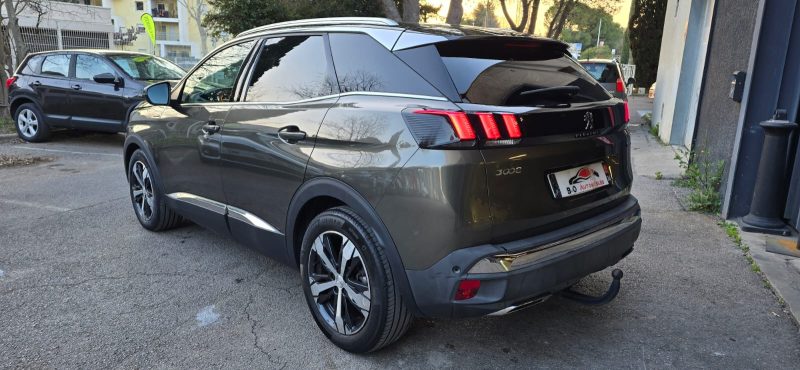 Peugeot 3008 II 1.6l BlueHDi GT-Line 120ch EAT 6, *Attelage*, *Véhicule entretenu*, *Carplay*