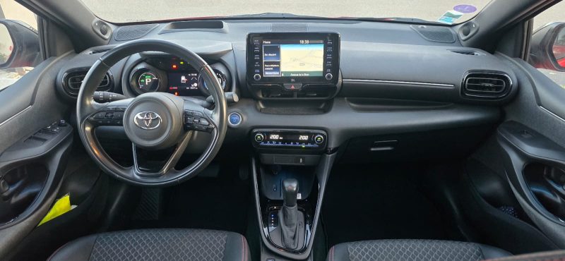 TOYOTA YARIS 2021