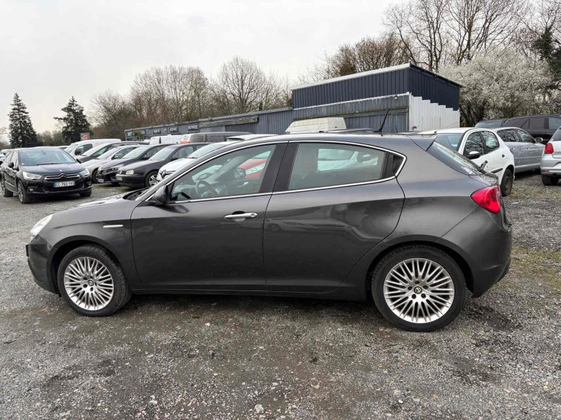 ALFA ROMEO GIULIETTA 2013