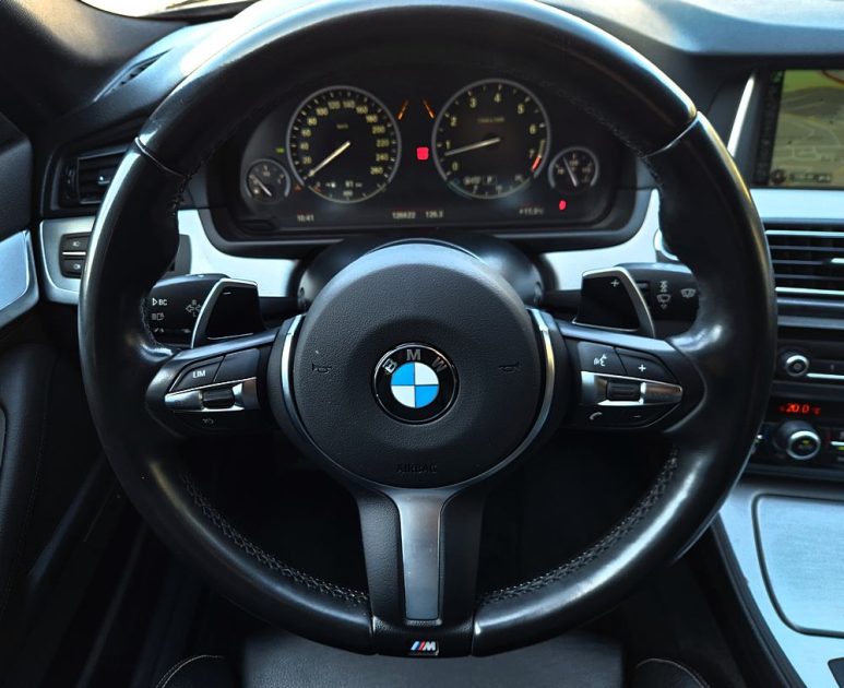 BMW Serie 5 (F11) TOURING 535I XDRIVE 306 M SPORT*GPS*CUIR*AFFICHAGE TETE*