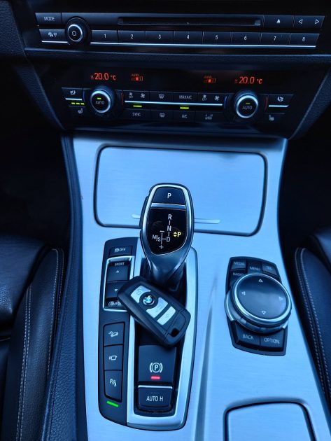 BMW Serie 5 (F11) TOURING 535I XDRIVE 306 M SPORT*GPS*CUIR*AFFICHAGE TETE*