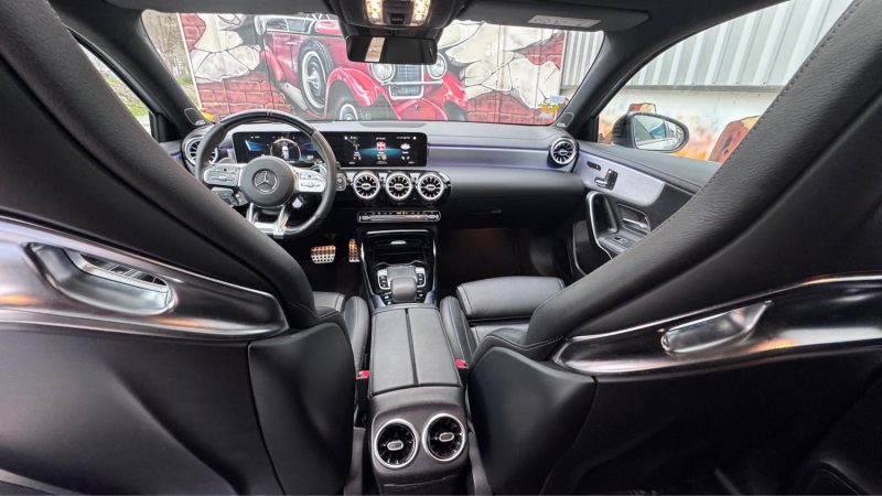 MERCEDES  AMG A 45 S 4-matic+ 421cv reprise possible