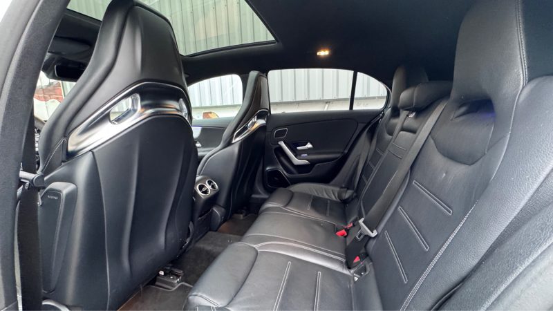 MERCEDES  AMG A 45 S 4-matic+ 421cv reprise possible