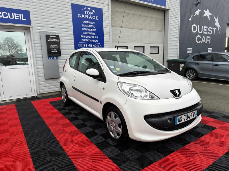PEUGEOT 107 2008