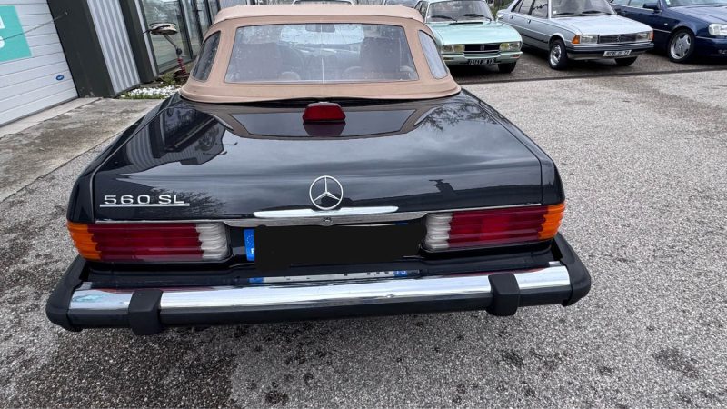 MERCEDES 560 1986 V8 REPRISE POSSIBLE