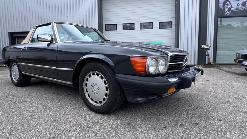 MERCEDES 560 1986 V8 REPRISE POSSIBLE