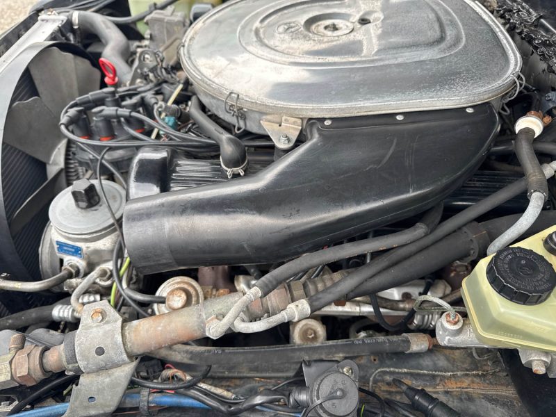 MERCEDES 560 1986 V8 REPRISE POSSIBLE