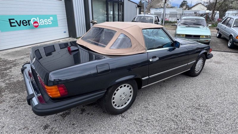 MERCEDES 560 1986 V8 REPRISE POSSIBLE