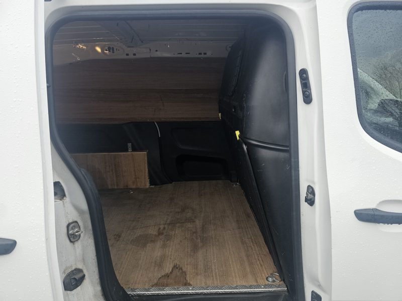 PEUGEOT PARTNER 2020