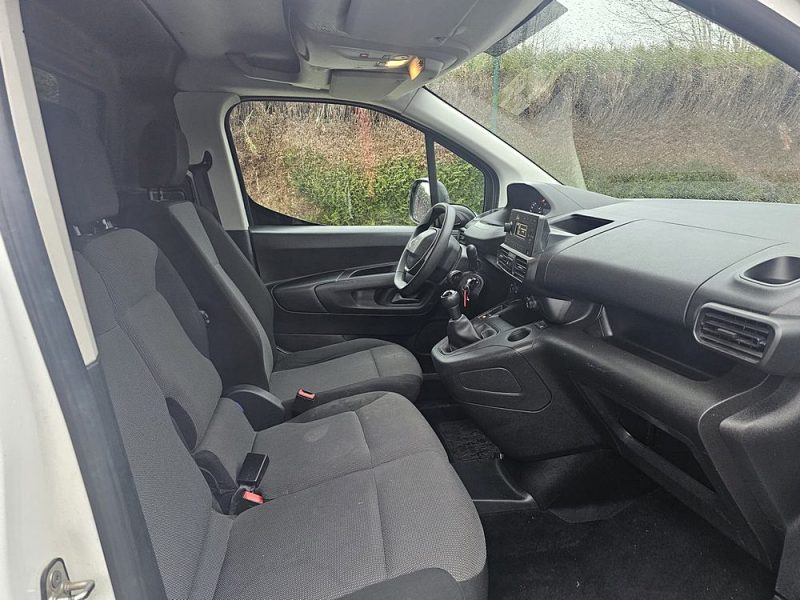 PEUGEOT PARTNER 2020