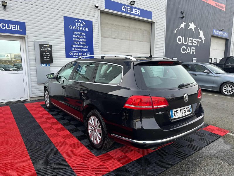 VOLKSWAGEN PASSAT 2012