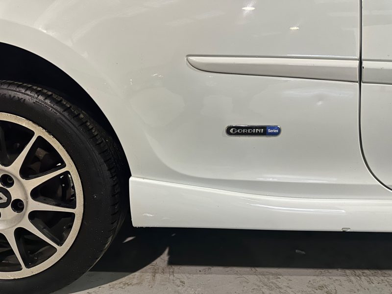 RENAULT CLIO III 1.6 16v 128ch GT Gordini 3P