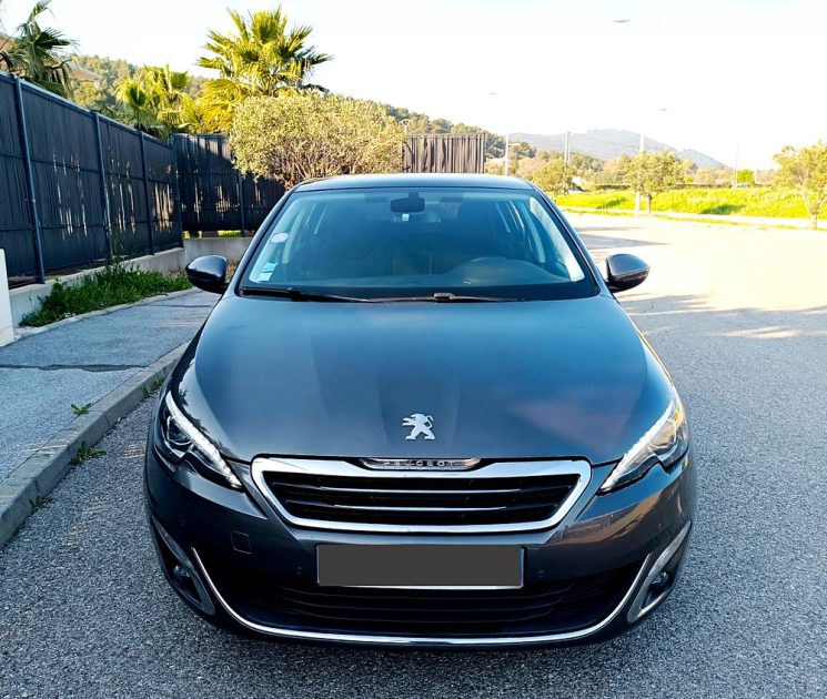 Peugeot 308 1.2 e-THP 110ch Allure S&S, Gris foncé, 5cv, 5 portes, 2017, garantie 3 mois.