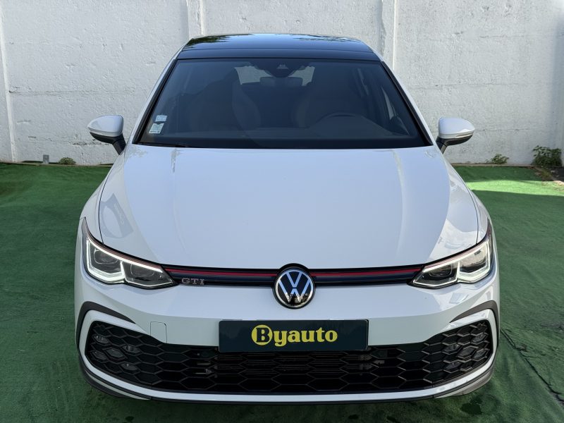 VOLKSWAGEN GOLF 2020