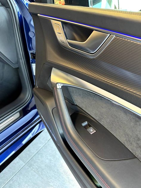 AUDI RS 6 AVANT 2020