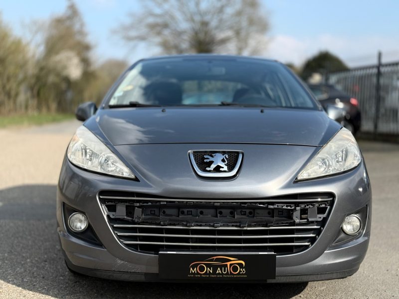 PEUGEOT 207 2010