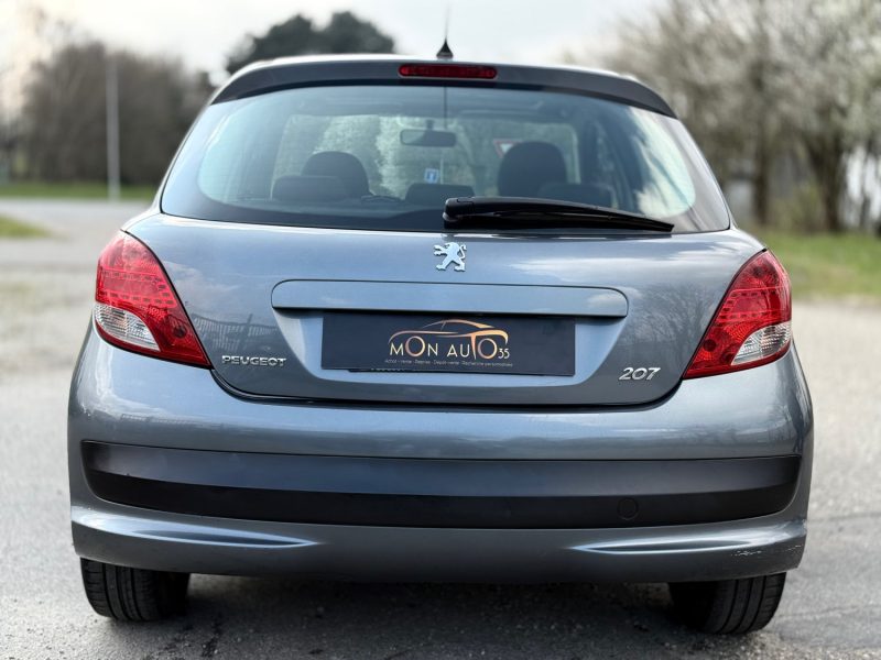 PEUGEOT 207 2010
