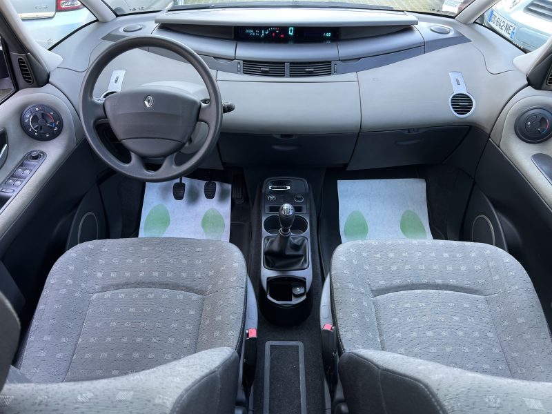 RENAULT ESPACE 4 IV 2.0 170 Cv PREMIERE MAIN / 7 PLACES TOIT OUVRANT CRIT AIR 2  - GARANTIE 1 AN