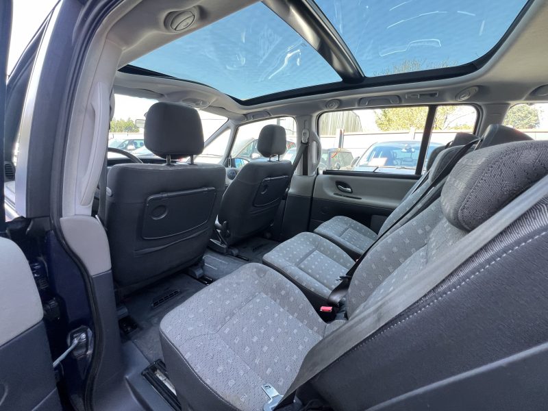 RENAULT ESPACE 4 IV 2.0 170 Cv PREMIERE MAIN / 7 PLACES TOIT OUVRANT CRIT AIR 2  - GARANTIE 1 AN