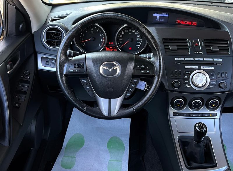 MAZDA MAZDA 3 III 1.6 105 Cv ORIGINE FRANCE 5 PORTES CRIT AIR 1  - GARANTIE 1 AN