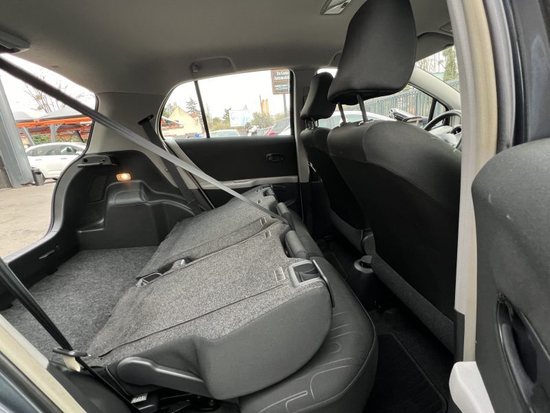 TOYOTA YARIS II 1.0 VVT-i 68 Cv PREMIERE MAIN / 5 PORTES CLIMATISATION CRIT AIR 2 - GARANTIE 1 AN
