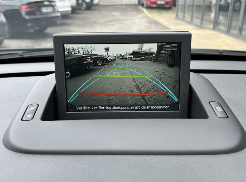 PEUGEOT 3008 PHASE 2 ALLURE 1.6 THP 165 BOITE AUTO TOIT PANO GPS CAMERA CRIT AIR 1 - GARANTIE 1 AN