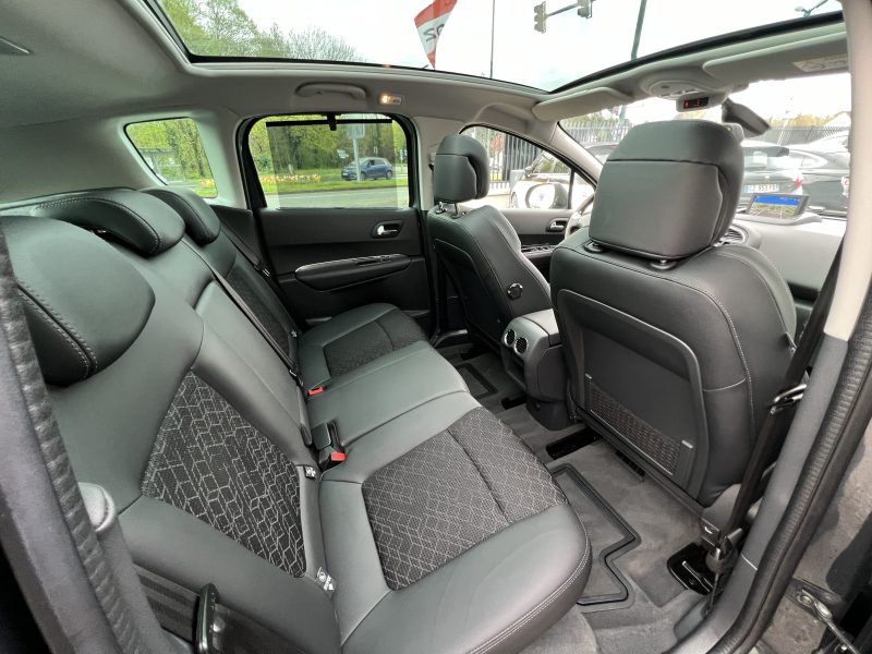 PEUGEOT 3008 PHASE 2 ALLURE 1.6 THP 165 BOITE AUTO TOIT PANO GPS CAMERA CRIT AIR 1 - GARANTIE 1 AN